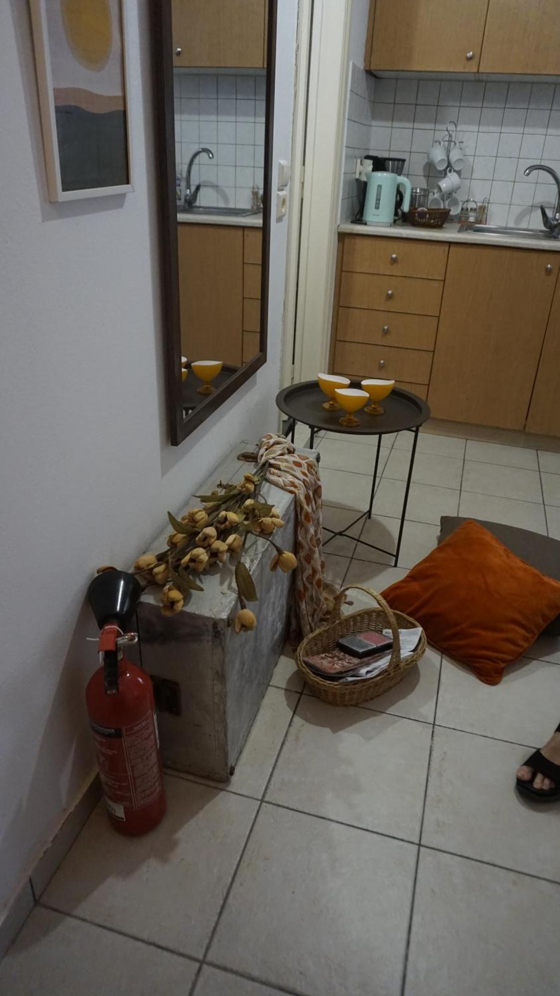 Mara'S Cozy City Apt Ираклион Экстерьер фото